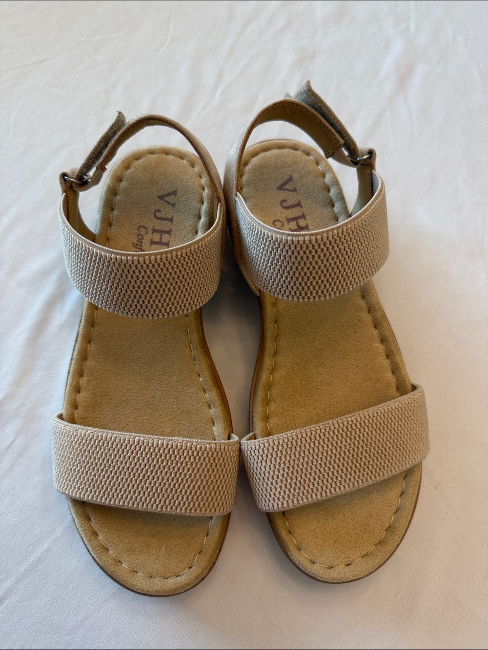 VJH Confort Women’s 7.5 Beige Comfort Sandals Stretch Strap Slingback NWOT
